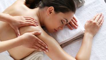 ¿En qué consiste el masaje descontracturante?