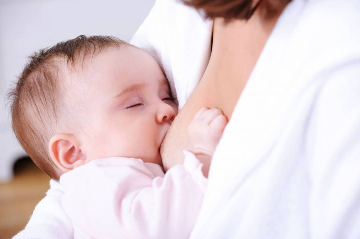 breastfeding-for-baby-1-scaled.jpg
